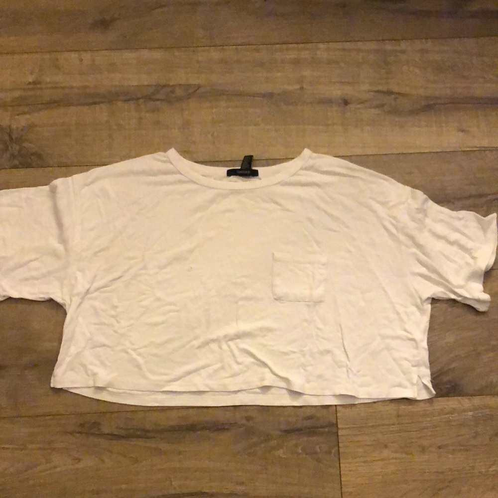 Forever 21 Crop T shirt